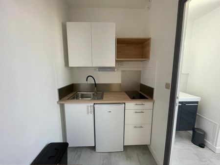 Location Appartement 1 pièce 19m² ST LAMBERT LA POTHERIE 49070 - Photo 3