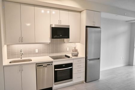For Lease - 38 Annie Craig Drive Unit# 2407, Toronto, Ontario - Photo 4