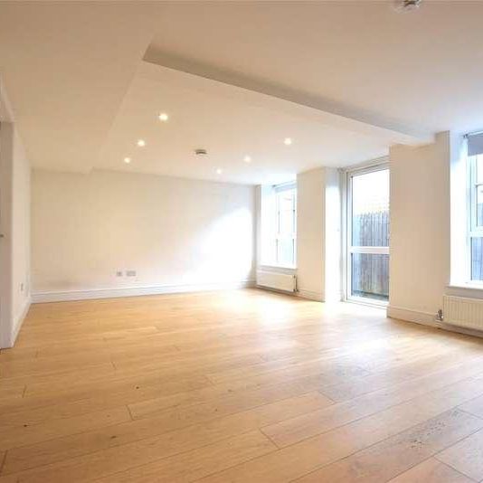 Commercial Road, Tunbridge Wells, Kent, TN1 - Photo 1