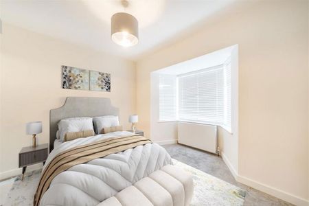 5 bedroom end of terrace house to rent - Photo 3