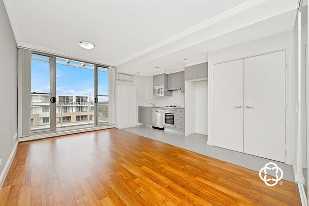 809/21 Hill Road, 2127, Wentworth Point Nsw - Photo 1