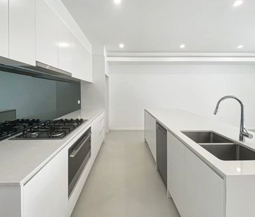 13a Anzac Avenue, Denistone, NSW 2114 - Photo 6