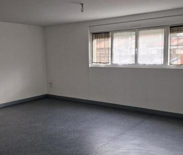 Loue Appartement F5 en parfait état dans résidence sécurisée - Photo 1