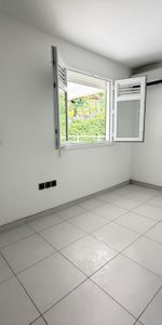 Location Appartement 2 pièces 40m² FORT DE FRANCE 97200 - Photo 4