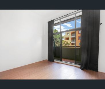 221/88 King, Newtown, NSW 2042 - Photo 6