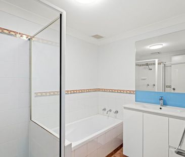 2/170-172 Gertrude Street, Gosford, NSW 2250 - Photo 3