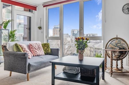 2 bedroom flat to rent - Photo 3