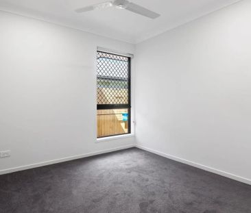 Modern, low-maintenance living in a quiet pocket of Logan Reserve. - Photo 5