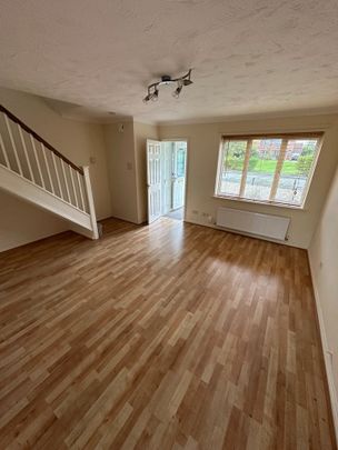 3 Bed Semi-Detached House, Seacole Close, LE3 - Photo 1