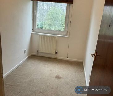 4 bedroom terraced house to rent - Photo 5