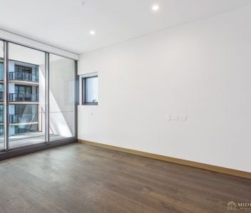 Large 2 Bedroom plus study on top of 'Mall 88' - Photo 2