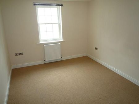 3 bedroom apartment to rent - Photo 3