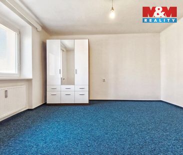 Pronájem bytu 1+1 32 m² - Photo 1