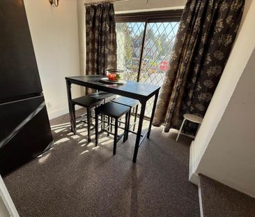4 bedroom detached house to rent - Photo 1