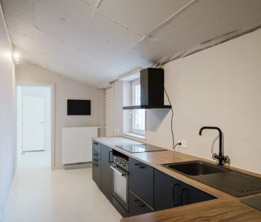 Stadswoning met koer - Photo 1