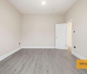 4 bedroom terraced house to rent - Photo 2