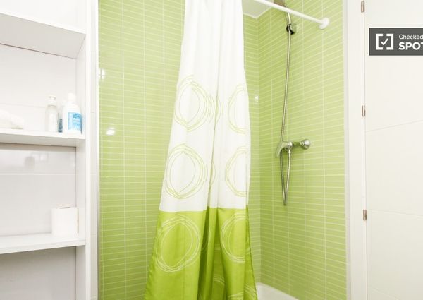 granada, Andalusia 18003