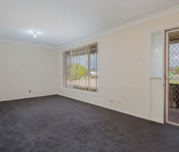 20 Kirkwood Close - Photo 3