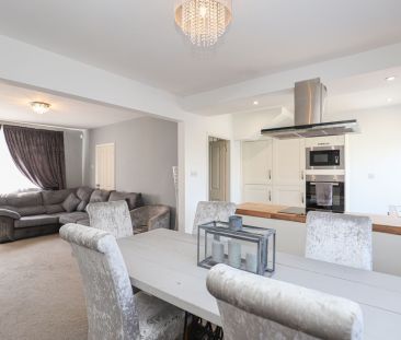 Ling Road, Walton, S40 - Photo 4