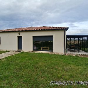 Location Maison 3 pièces 77m² - Photo 2