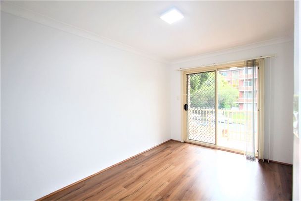 Updated&comma; Neat and Tidy 2-Bedroom Unit at Kogarah Station - Photo 1