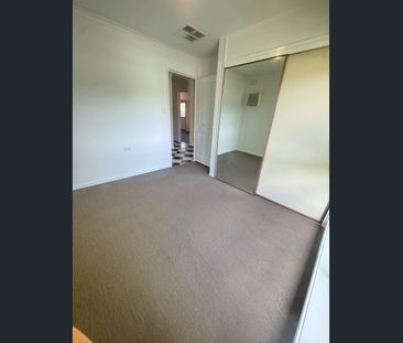 161 Narre Warren Road, Cranbourne, Vic 3977 - Photo 2