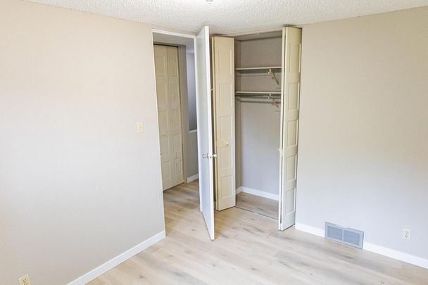 Highland Park Townhomes - Photo 1