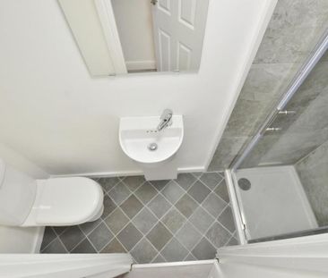 5 bedroom terraced house to rent - Photo 5