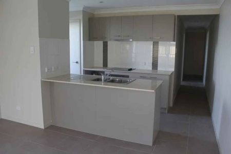 1/5 Eucalyptus Crescent Ripley - Photo 5