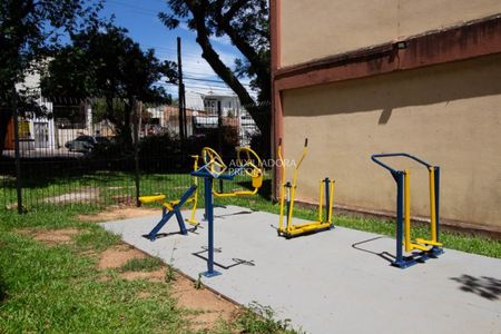 Apartamento com 3 quartos e 61m² para alugar em Camaquã, Porto Alegre. - Foto 5