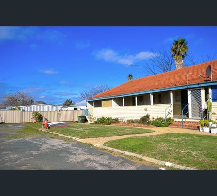1/80 Cooper Street, Mandurah, WA 6210 - Photo 1