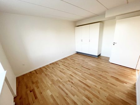 3 værelses lejlighed 98 m² - Photo 2