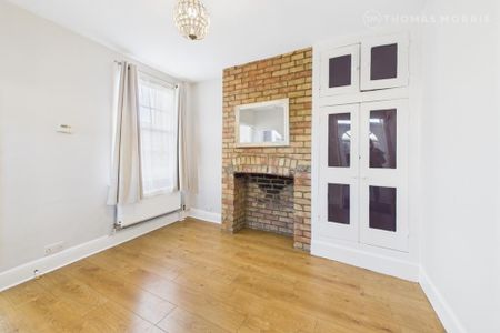 2 bedroom semi-detached house to rent - Photo 3