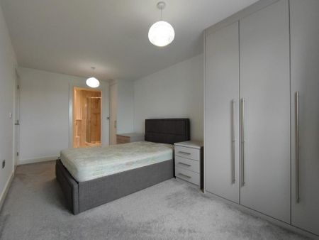 2 bedroom apartment to rent - Photo 5