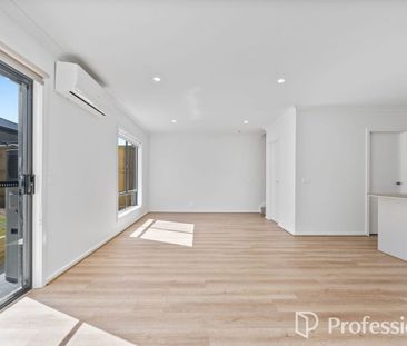 Brand New Townhouse in Prime Fraser Rise Location! - Photo 2