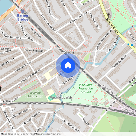 69 Railway Side, London, SW13