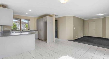 New carpet installed! - Photo 4