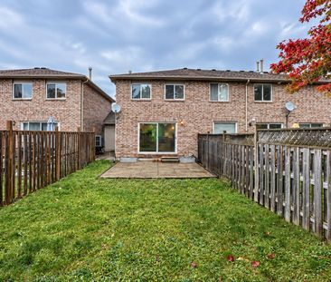 For Lease - 267 Dunsmore Lane, Barrie, Ontario - Photo 2