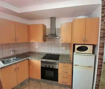 Se alquila en Las Galletas vivienda de 2 dormitorios - Foto 6