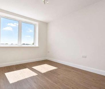 Old Bank House, Victoria Road, Farnborough, Hampshire, GU14 - Photo 5