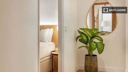 4 room luxury Apartment for rent in Barcelona, Catalonia - Photo 4