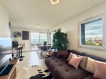 Location Appartement 2 pièces 50m² EVIAN LES BAINS 74500 - Photo 2