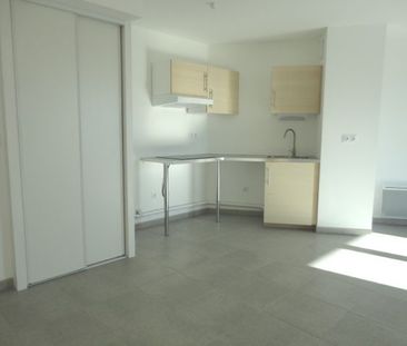 Location Appartement 3 pièces 64m² TOURS 37100 - Photo 5