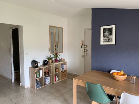 A louer Appartement T2 Bis Chateauneuf Du Pape centre, env.45m², - Photo 5