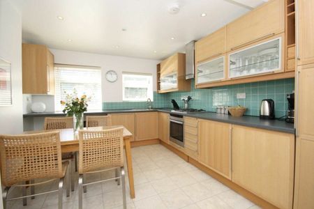 Fairlawn Avenue, Chiswick, W4 - Photo 4