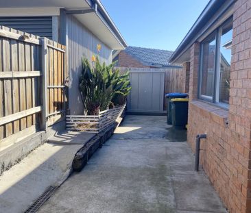 THIS PROPERTY FEATURES: - Photo 6