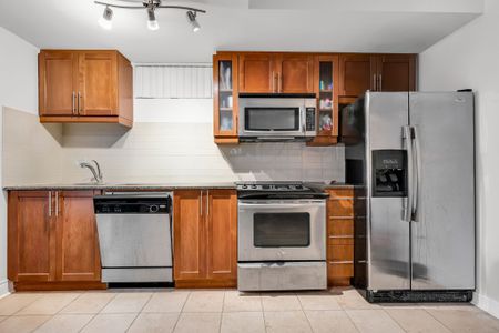 For Lease - 21 Olive Avenue Unit# 112, Toronto, Ontario - Photo 5