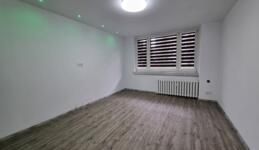 Kawalerka po remoncie, czynsz w cenie! - Zdjęcie 1