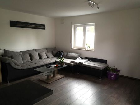 Exklusive Charmante 2 Zimmer-Wohnung mit Terrasse! - Photo 2