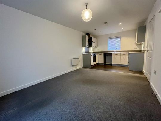 2 bedroom apartment to rent - Photo 1